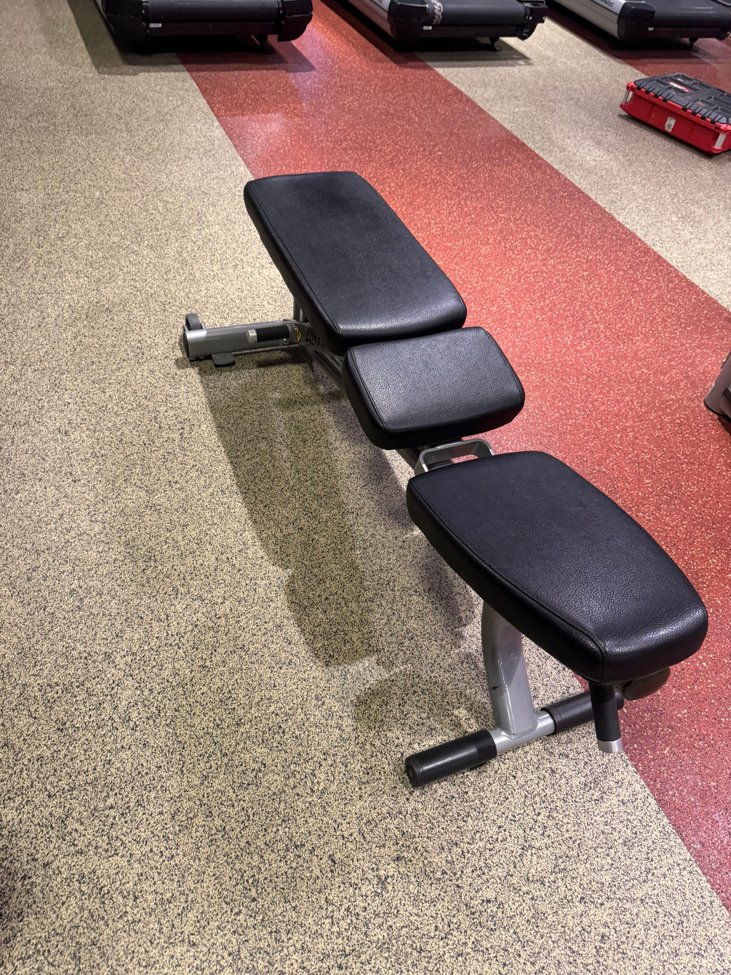 Life Fitness Optima Adjustable Bench OSADJ