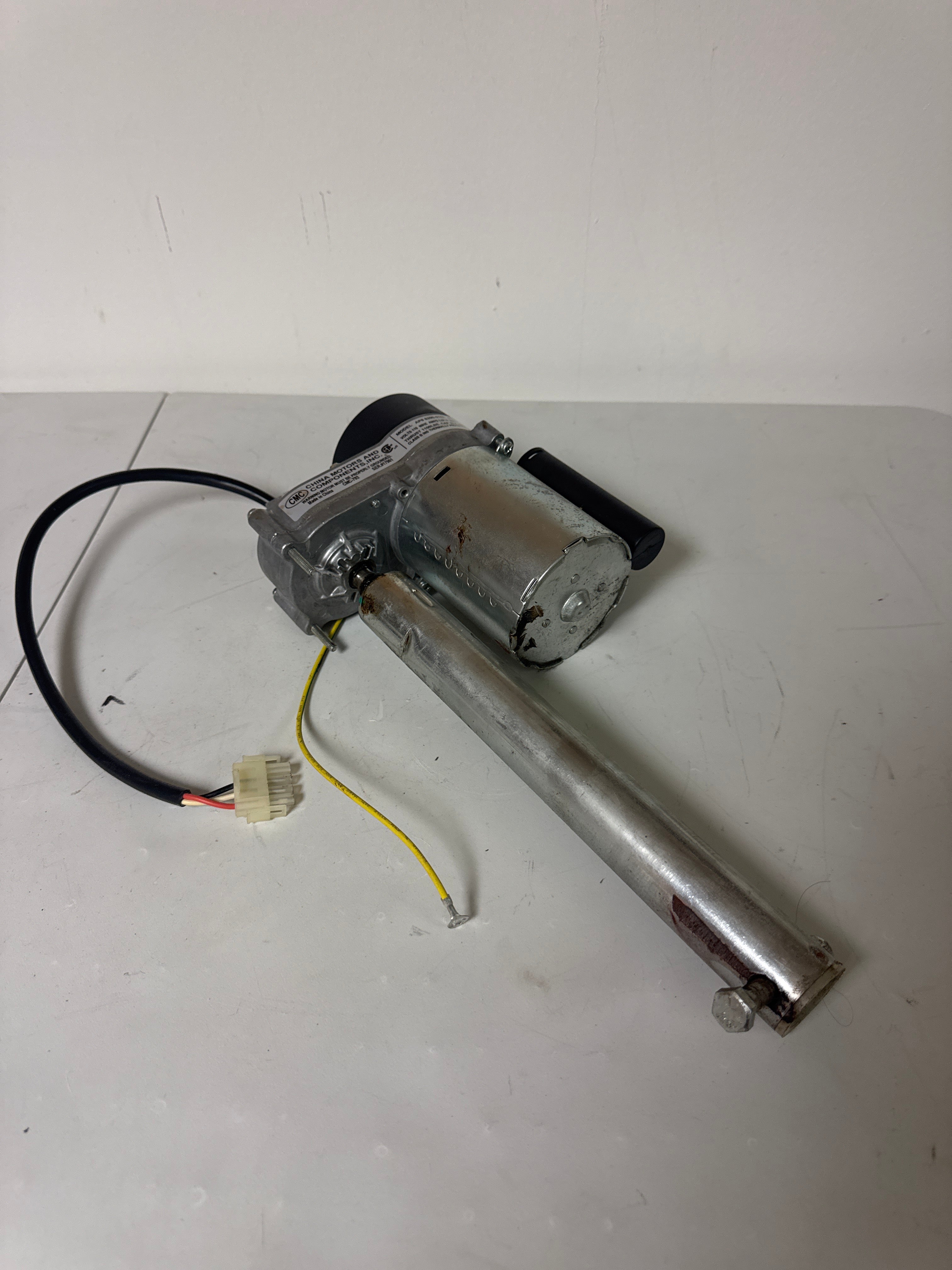 Life Fitness Lift Motor - OEM OK58-01062-0000