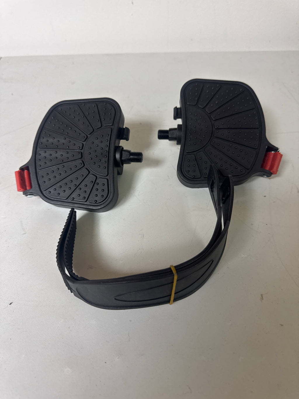 Pair of 1/2" Shaft Exercise Bike Pedals– Compatible with Upright & Recumbent Bikes