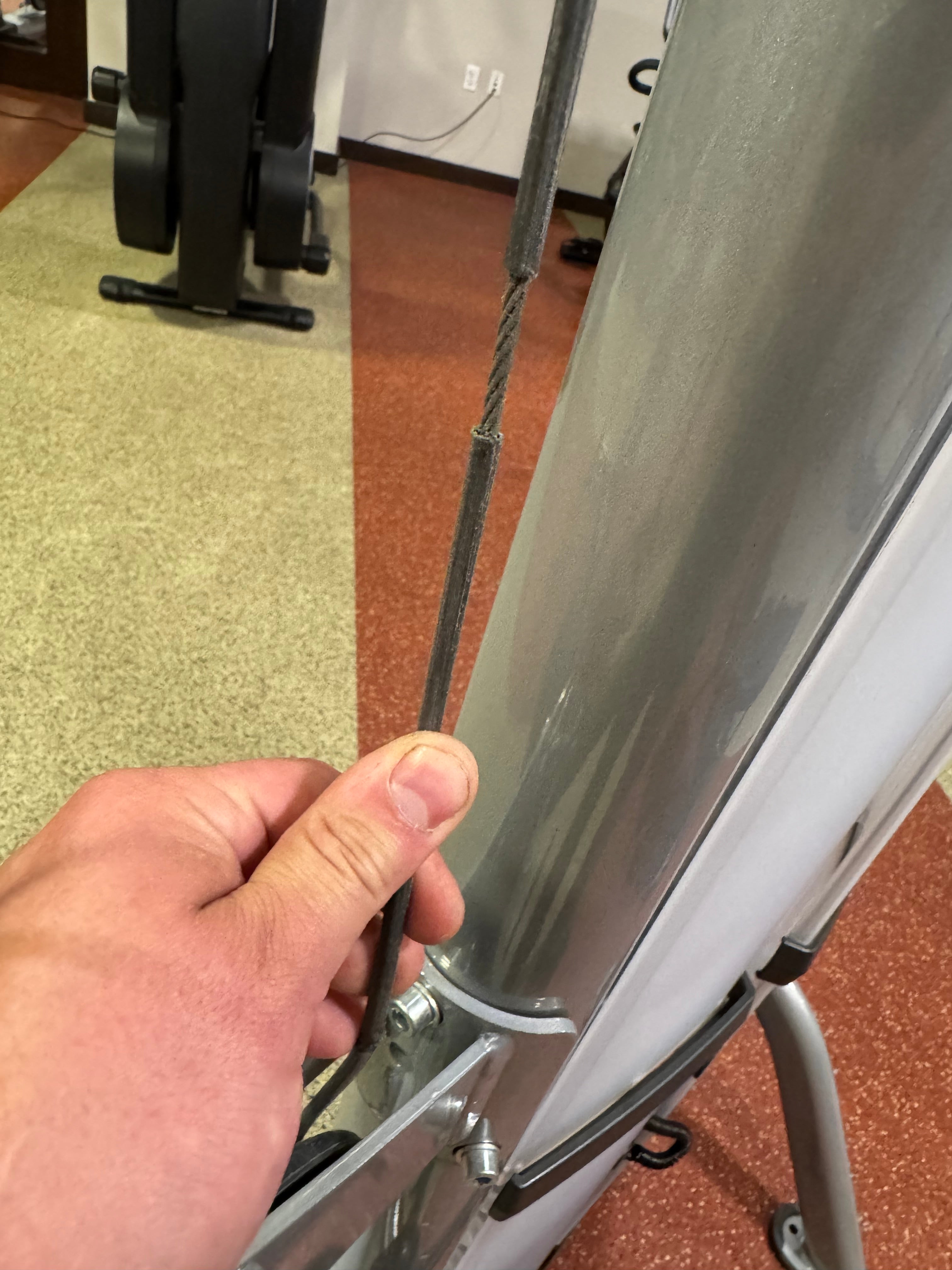 Life Fitness Optima Lat Pulldown/Row OSLR - Refurbished