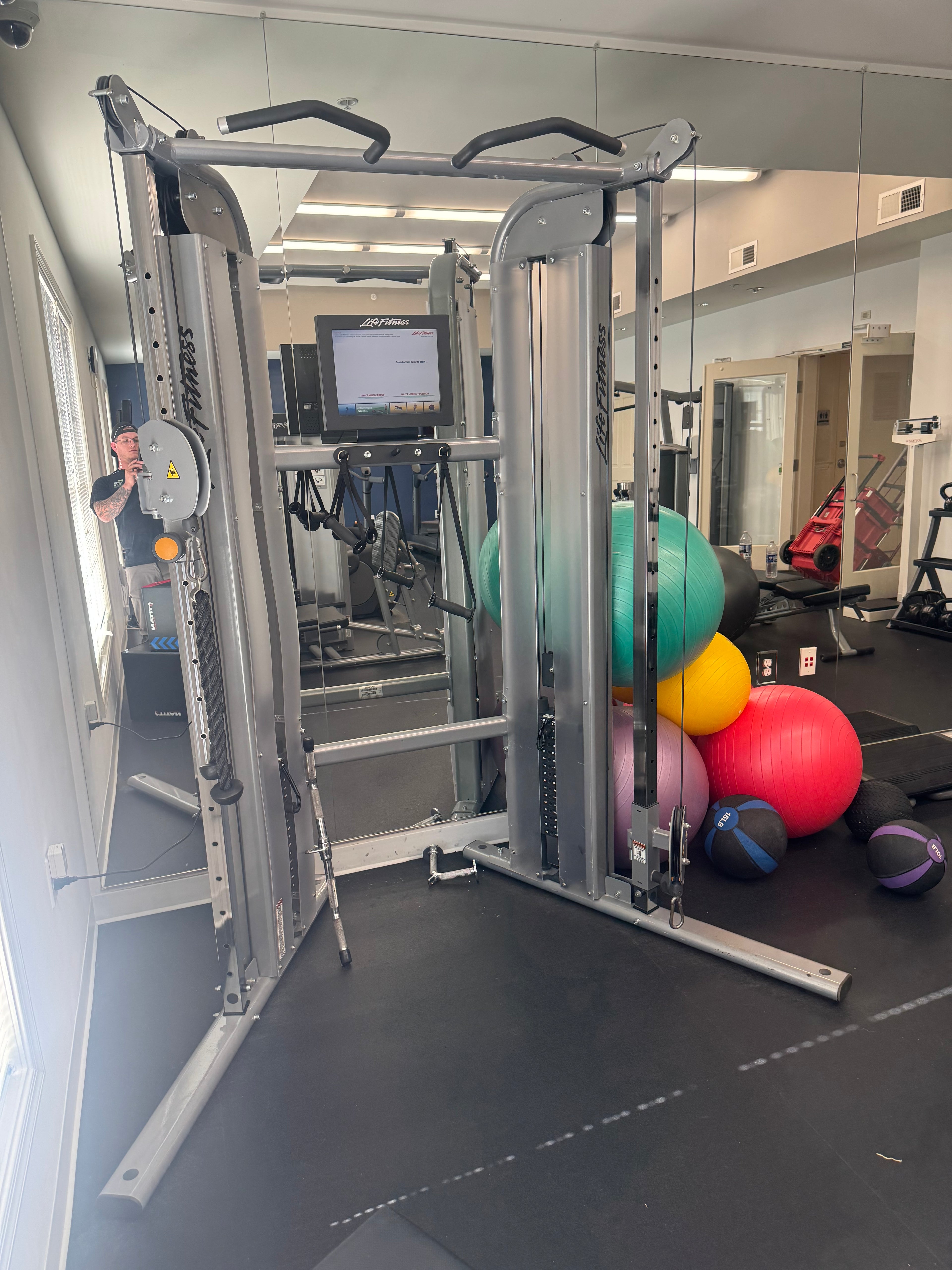 Life Fitness Optima Dual Adjustable Pulley W/TV - OSDAP