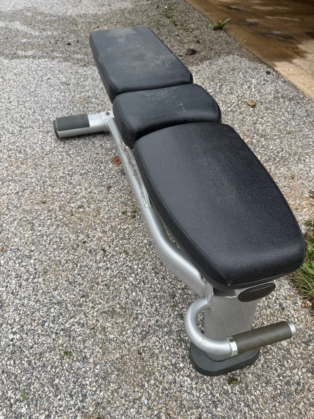 Life Fitness Signature Series SMAB Multi Adjustable Bench