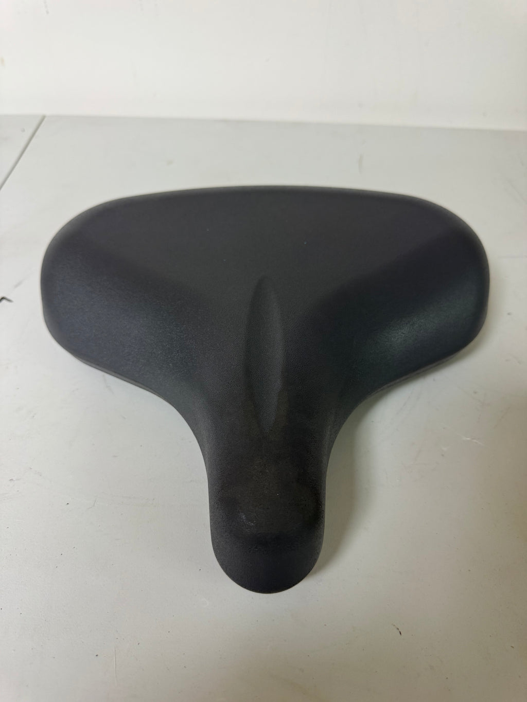 Life Fitness 95C Upright Seat (Used)