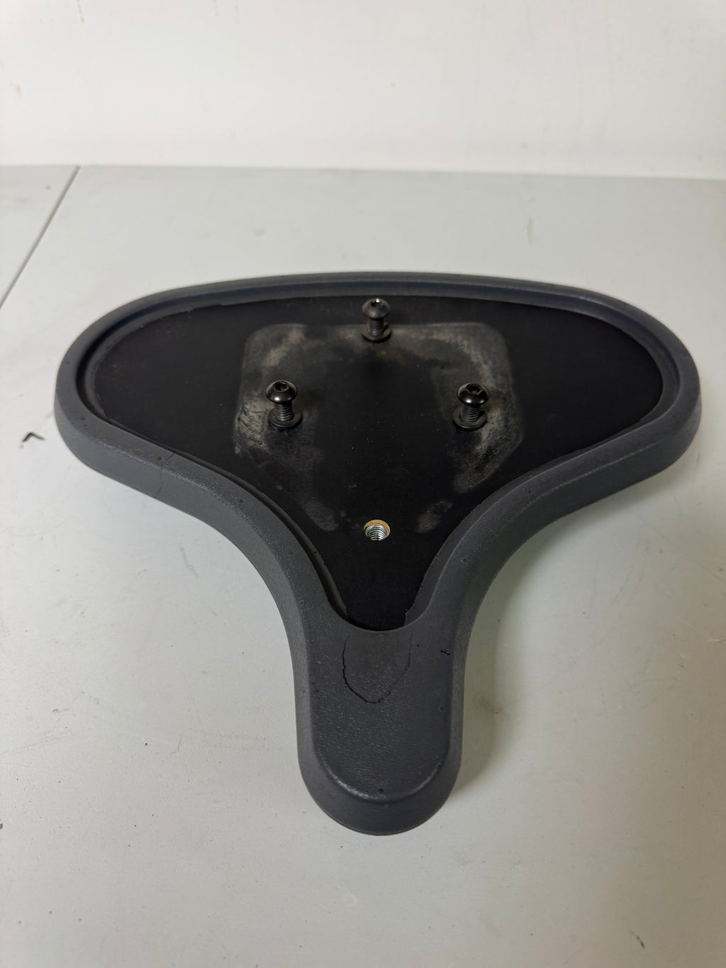 Life Fitness 95C Upright Seat (Used)