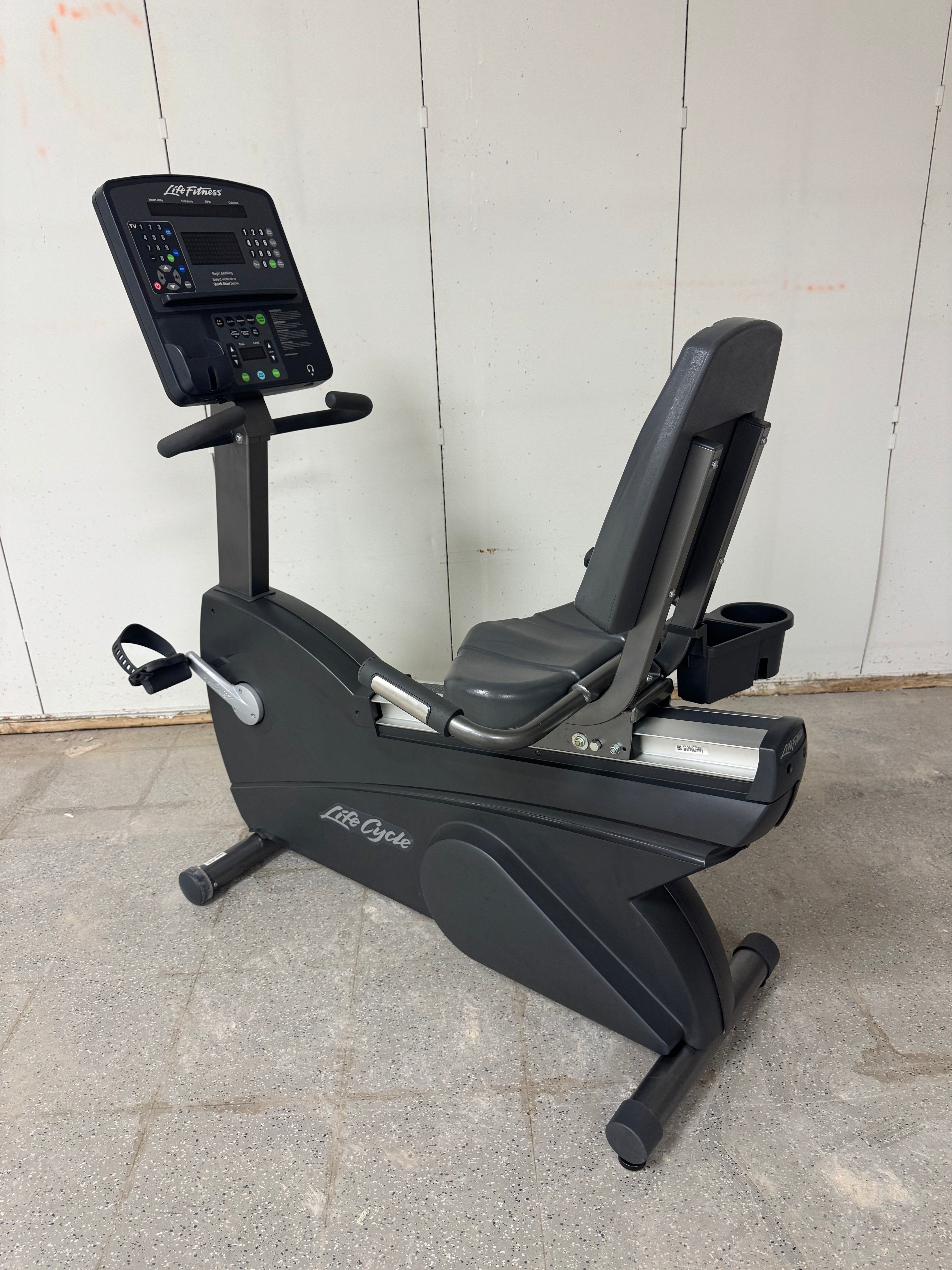 Life Fitness CLSR Recumbent Bike